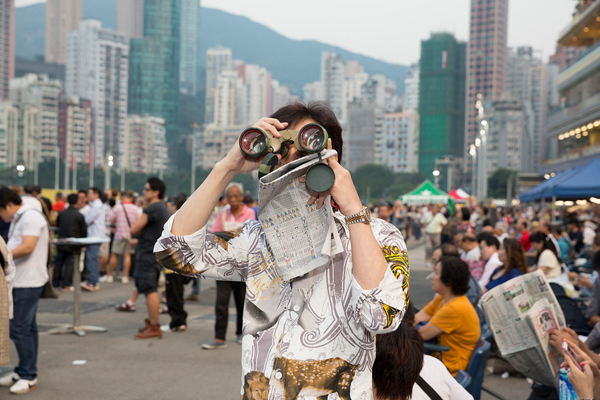 Untitled from Hong Kong Parr © Martin Parr/ Magnum courtesy GOST Books